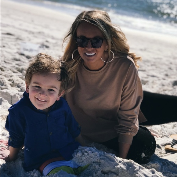 Meet your Posher, Jenna - Picture 1 of 1